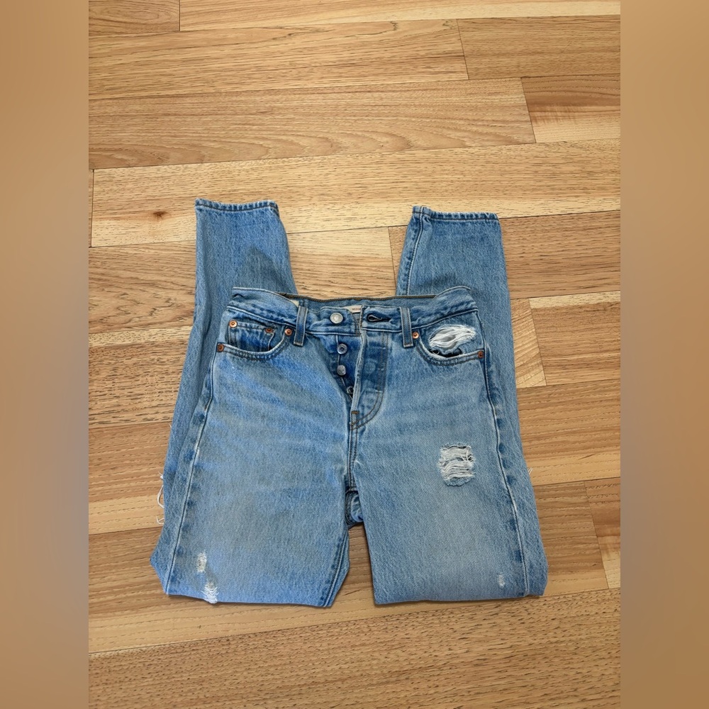Levi’s High Rise Wedgie Jeans